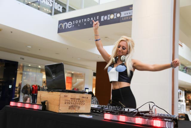 Minnesota's Music DJ Services